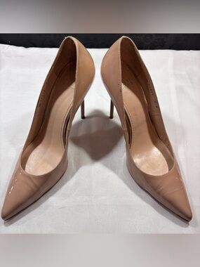Stuart Weitzman Nude Patent Pumps